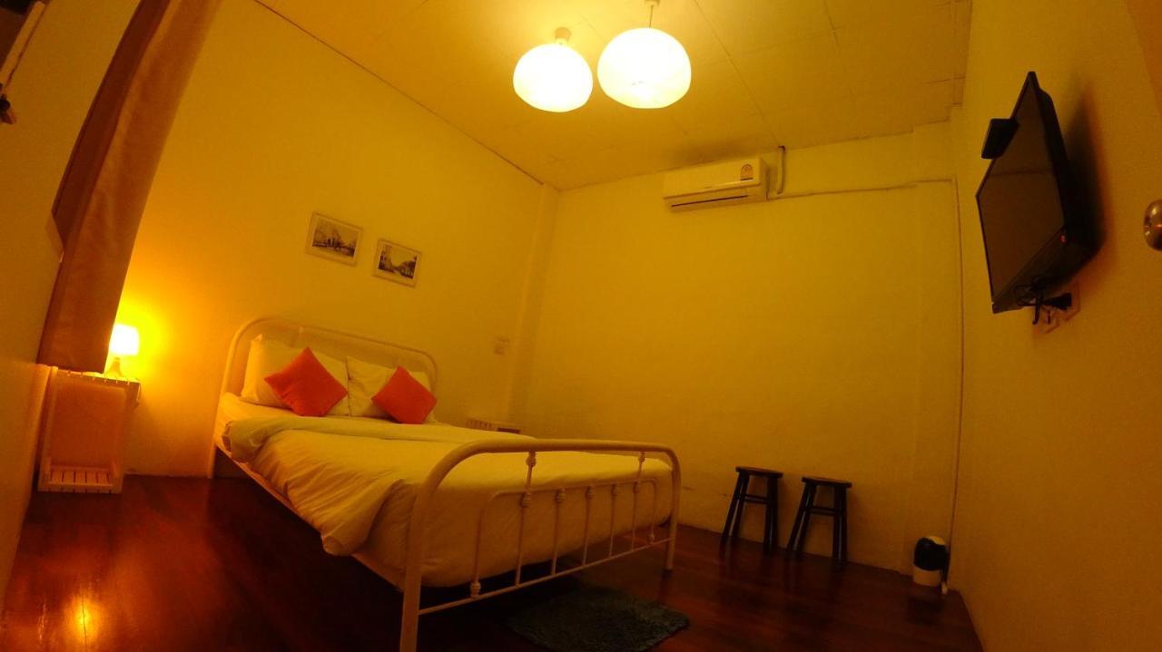 Ai Phuket Hostel Exterior photo